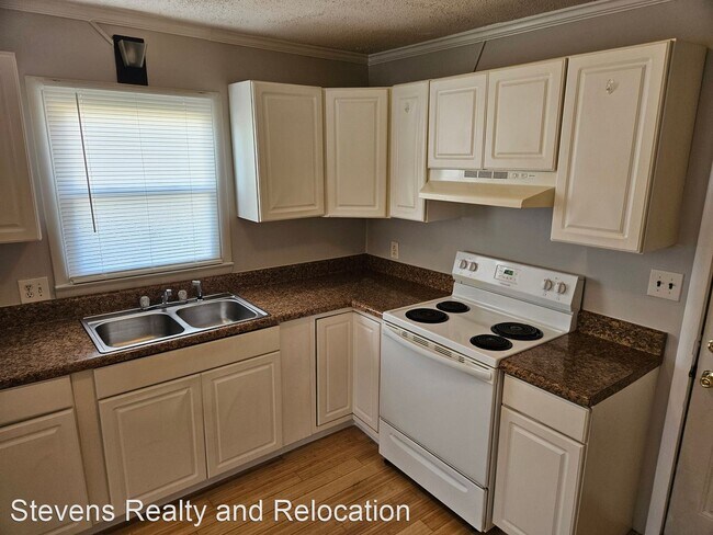 Building Photo - 3 br, 1 bath House - 3901 US Highway 401 S...