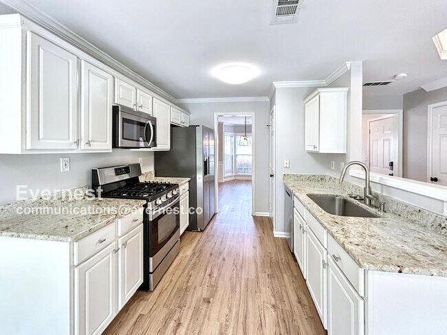 Foto del edificio - 2576 Alvecot Cir SE
