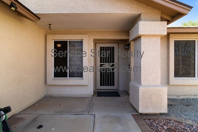 Building Photo - 6162 N 88th Ln