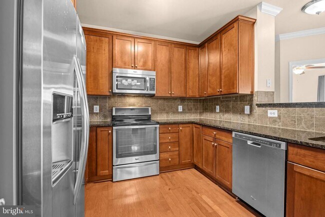 Foto del edificio - 11750 Old Georgetown Rd