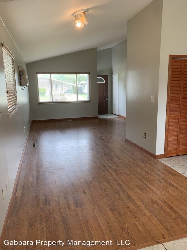 Foto del edificio - 3 br, 1 bath House - 19856 Electra