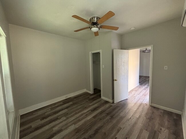 Dormitorio - 2225 W Olmos Dr