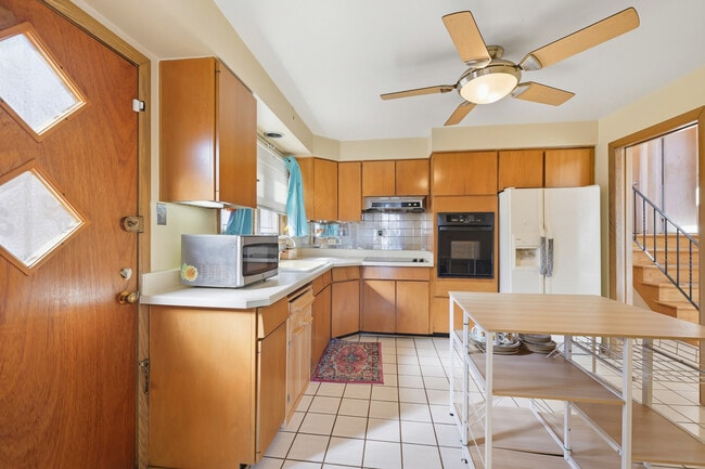 Foto del edificio - 9020 S Constance Ave