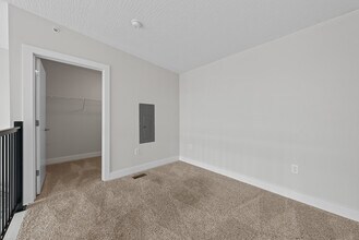 Loft 101 - The Ave