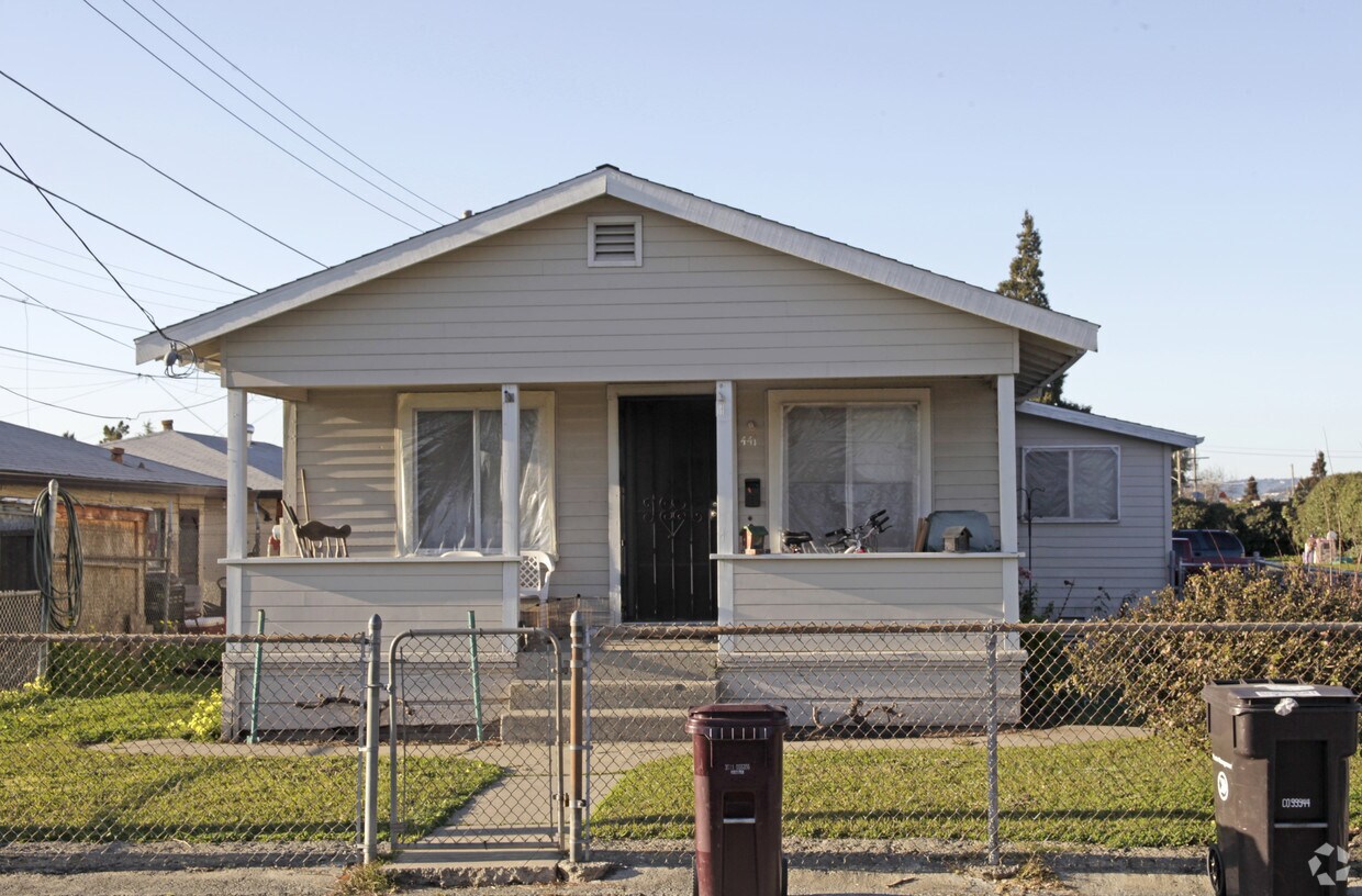 Foto del edificio - 441 W Sunset Blvd