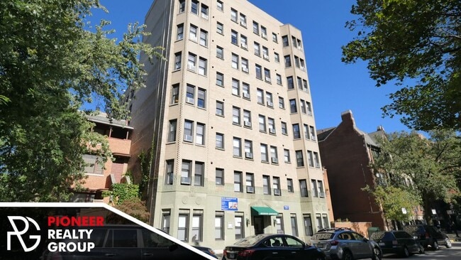 Building Photo - 550 W Arlington Pl