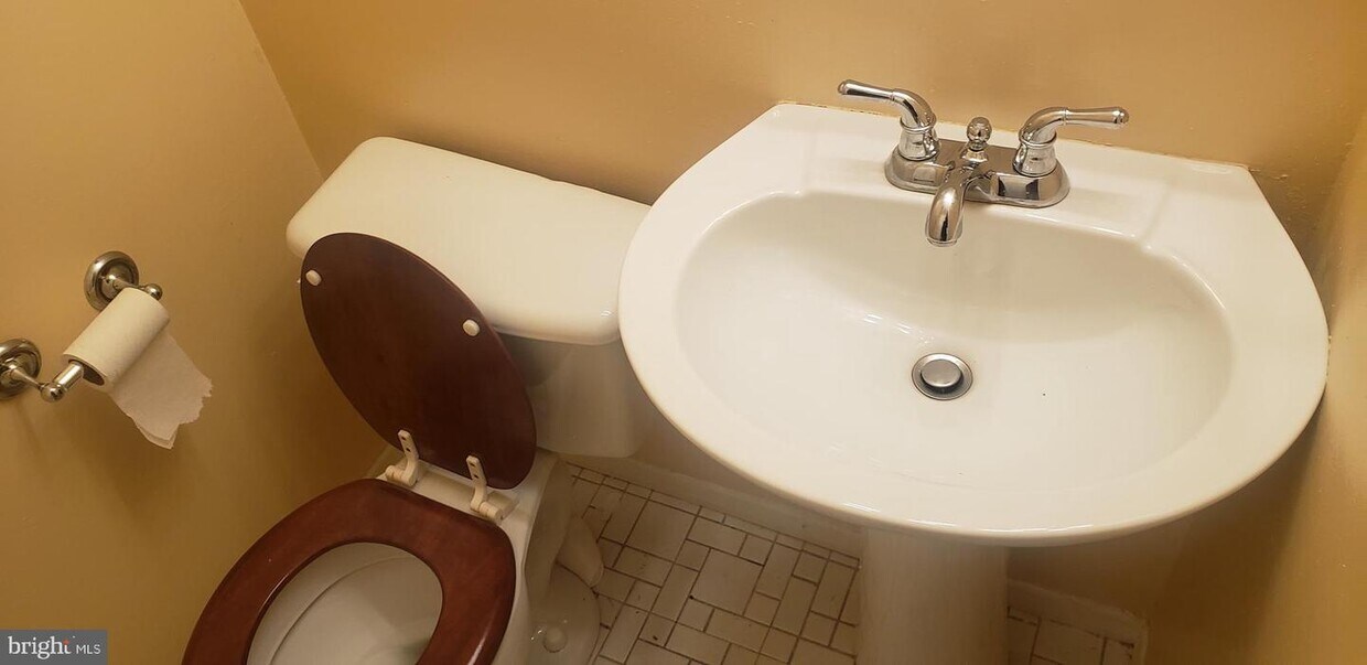 Foto del edificio - 4303 Rockport Ln