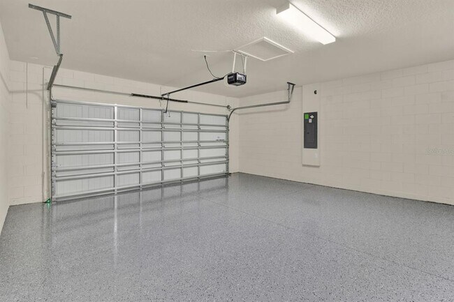 Building Photo - 2043 Alluring Ln
