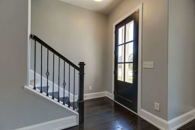 Building Photo - **Stunning 3BE/2.5BA home in a stellar nei...
