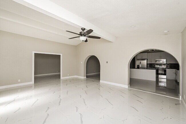 Foto del edificio - 1735 Tarah Trace Dr