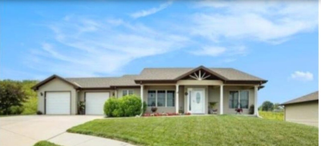 Foto principal - 1279 S 13th Ave