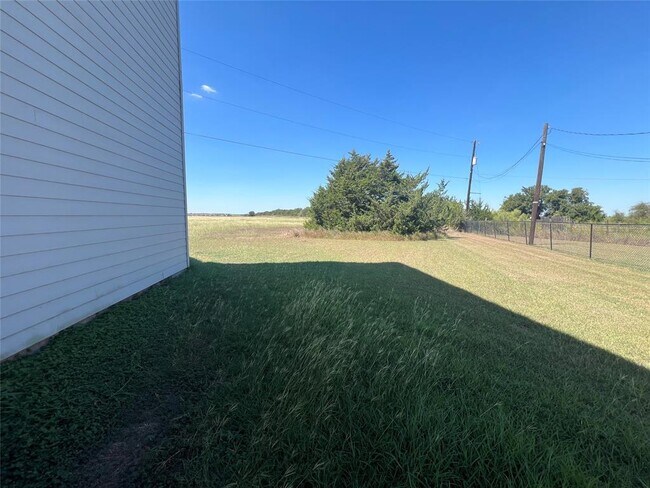 Foto del edificio - 805 Hallie Cove