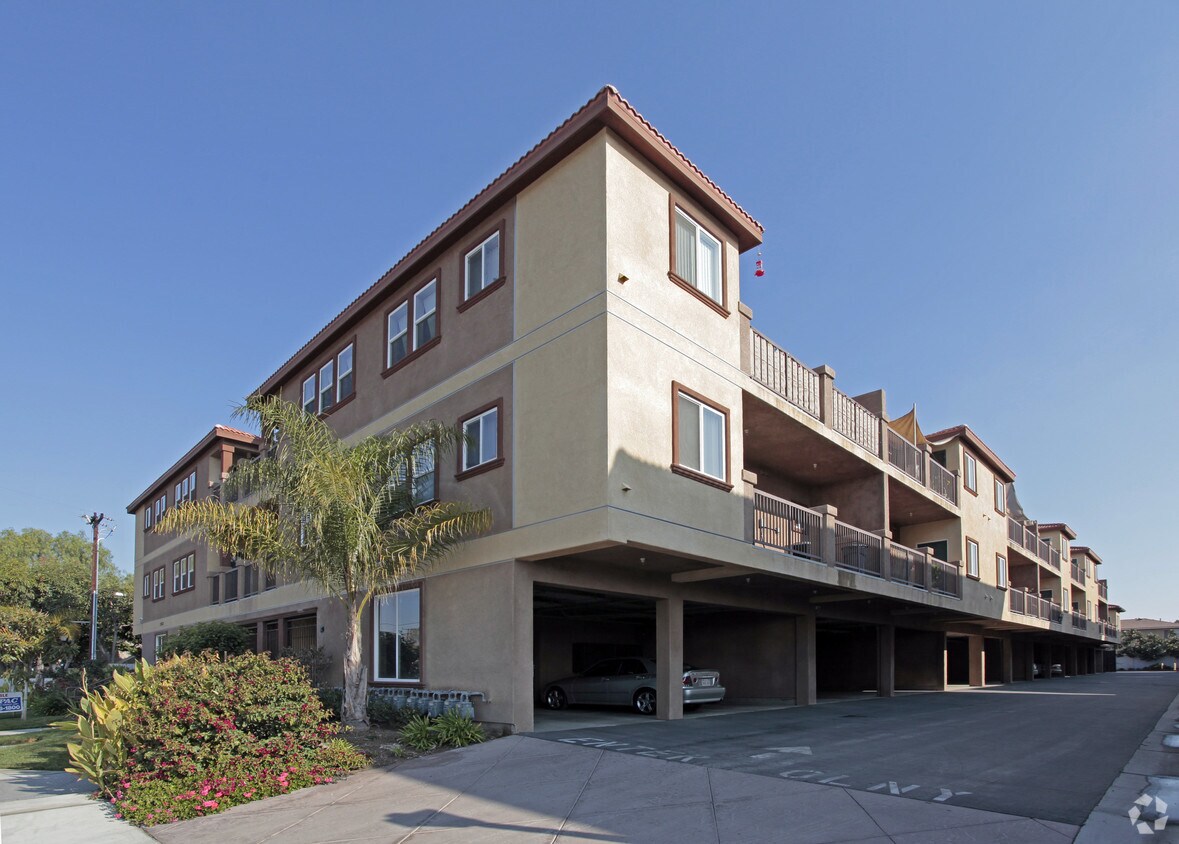 Foto del edificio - 12632 Dale St