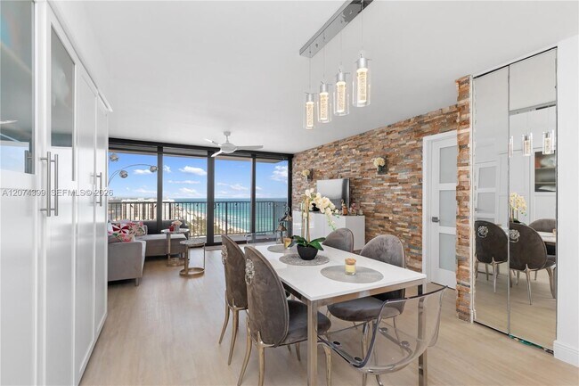 Building Photo - 2101 S Ocean Dr