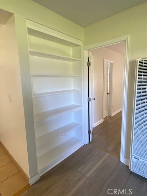 Foto del edificio - 18424 Normandie Ave