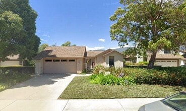 Building Photo - 4978 Yaple Ave