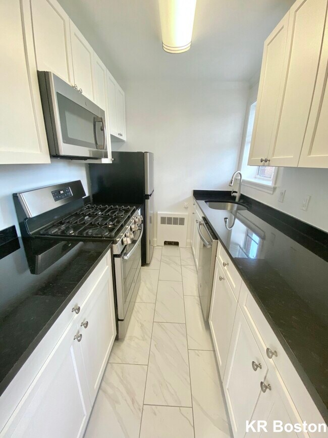 Foto del edificio - 54 Alton Pl