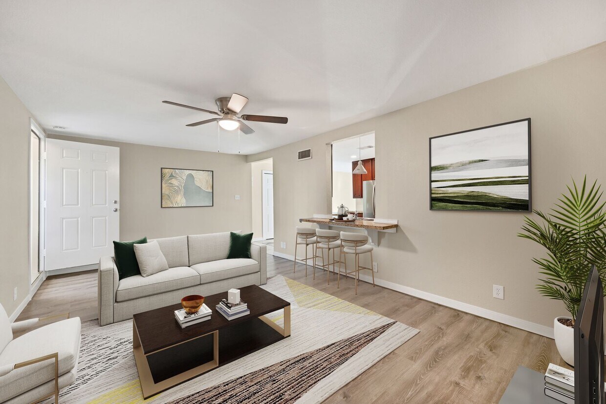 Foto principal - Multi-generational home available for leas...