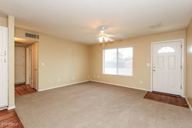 Building Photo - 18008 N 26th St