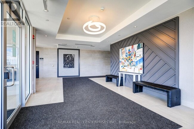 Building Photo - 200 Lagerfeld Dr