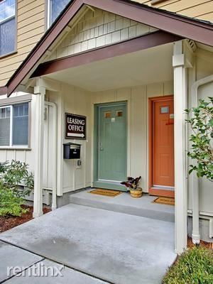 Building Photo - 7000 NE 186th Pl