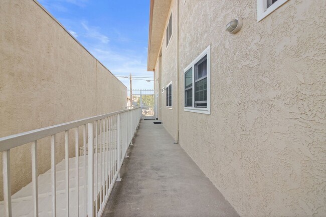 Foto del edificio - Stylish 1-Bedroom Apartment with Private B...