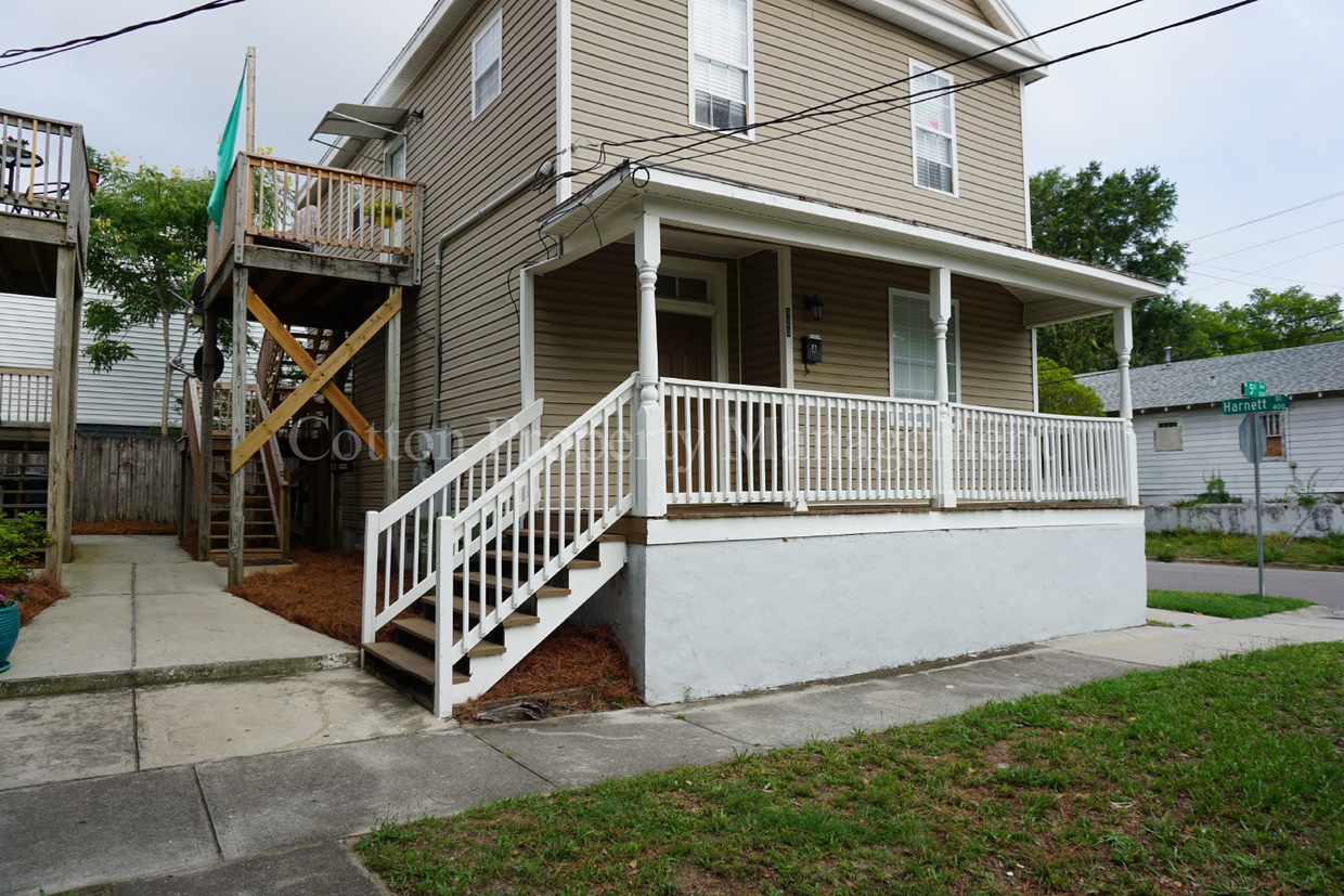 Primary Photo - 2BR/1BA Downtown Wilmington Near Brooklyn ...