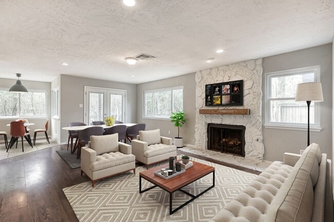 Building Photo - Great house in great neighborhood