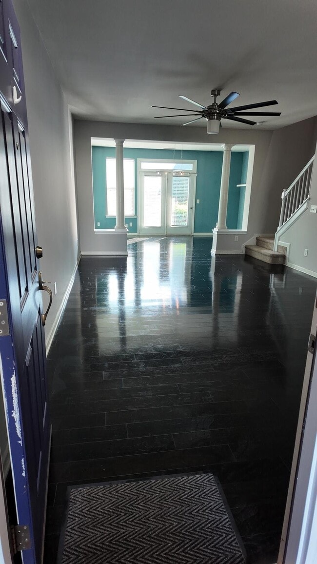 Building Photo - 2030 Rapid Falls Rd