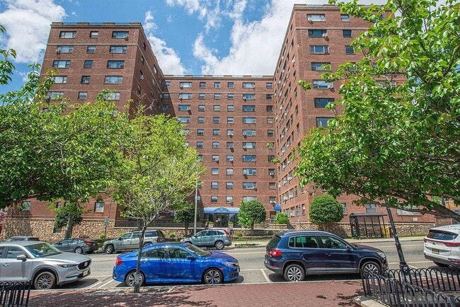 Foto del edificio - 6515 JFK Blvd E