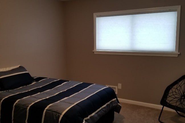 Bedroom 2 - 108 Camberley Pl
