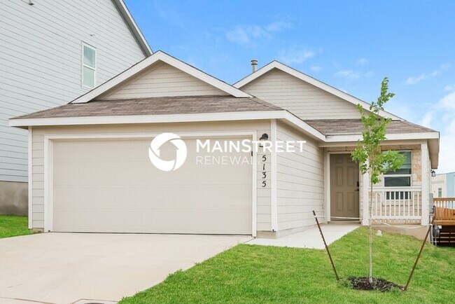 Building Photo - 3 Bedroom Pet-Friendly Home in Converse, TX with Main Street Renewal