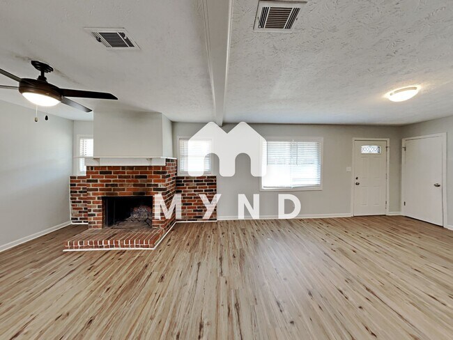 Foto del edificio - 3853 Westway Dr