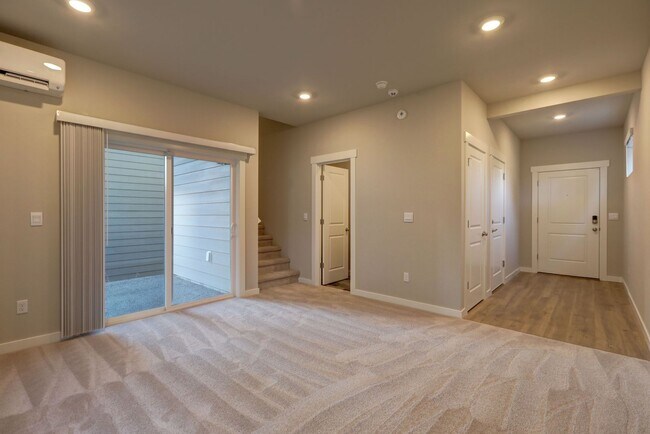 Foto del edificio - Beautiful 4bd, 3.25ba Home Available in Great Community!