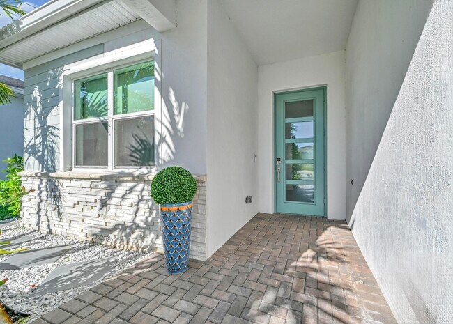 Foto del edificio - 14185 SW Daphne St