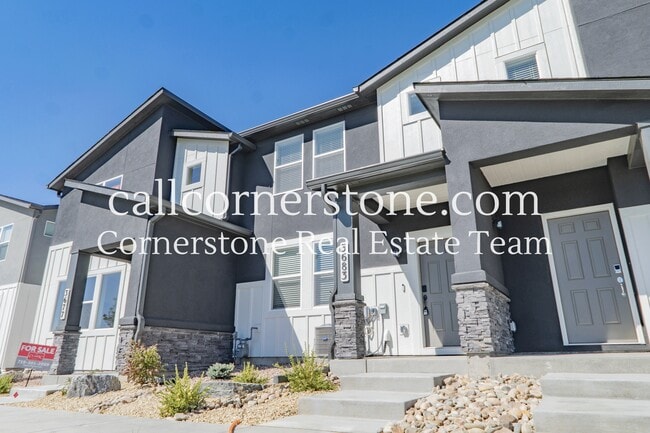 Photo - 3683 Levy Pk Dr House