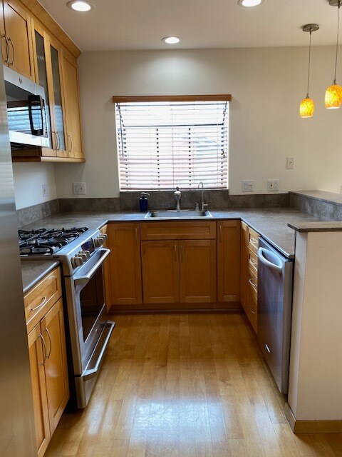 Foto principal - 913 17th St