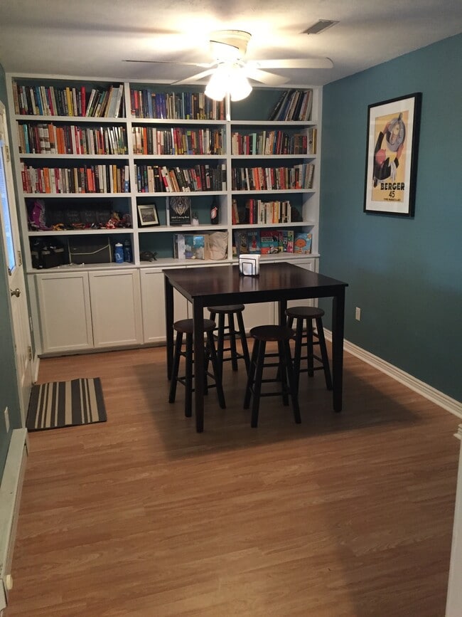 Dining room or office - 3131 Milwaukee St