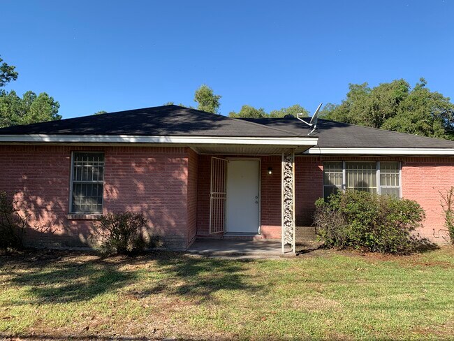 Building Photo - 62 Dattner Rd
