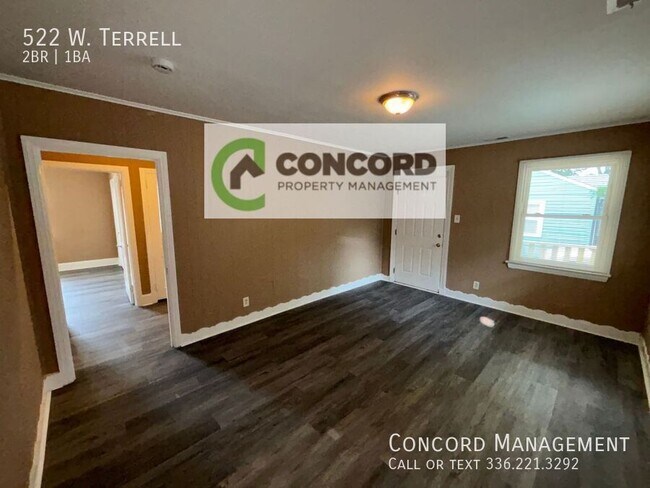 Foto del edificio - 522 W. Terrell-