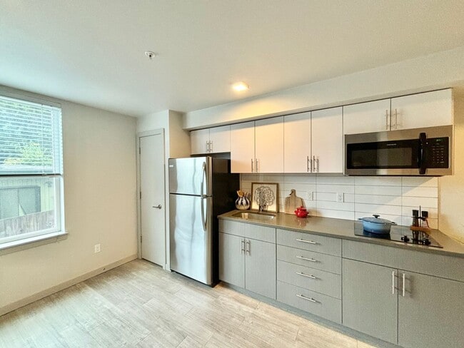 Interior Photo - mn5221