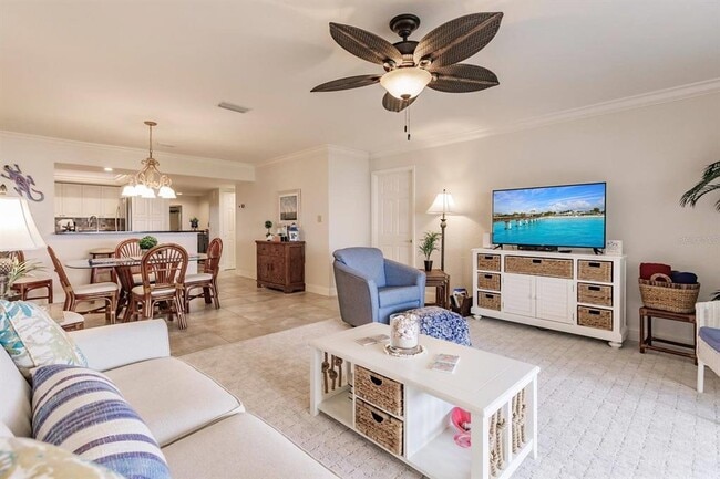 Building Photo - 1125 W Peppertree Dr