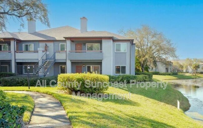 Foto del edificio - 10265 Gandy Blvd N
