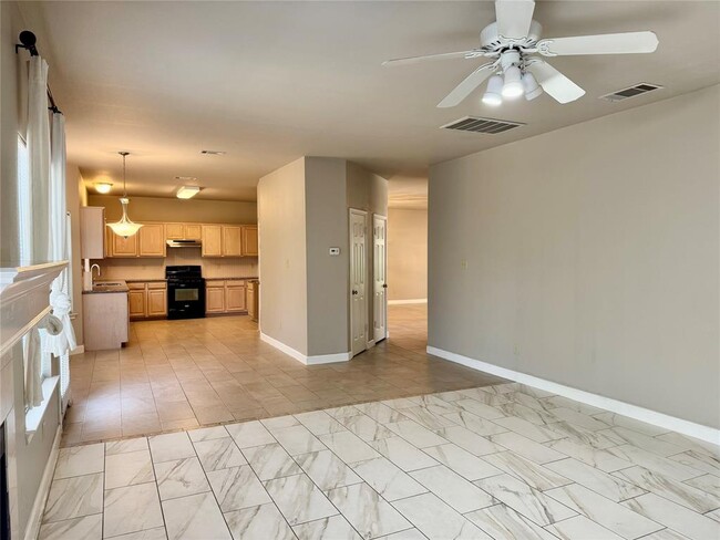 Building Photo - 5817 Taylor Draper Cove