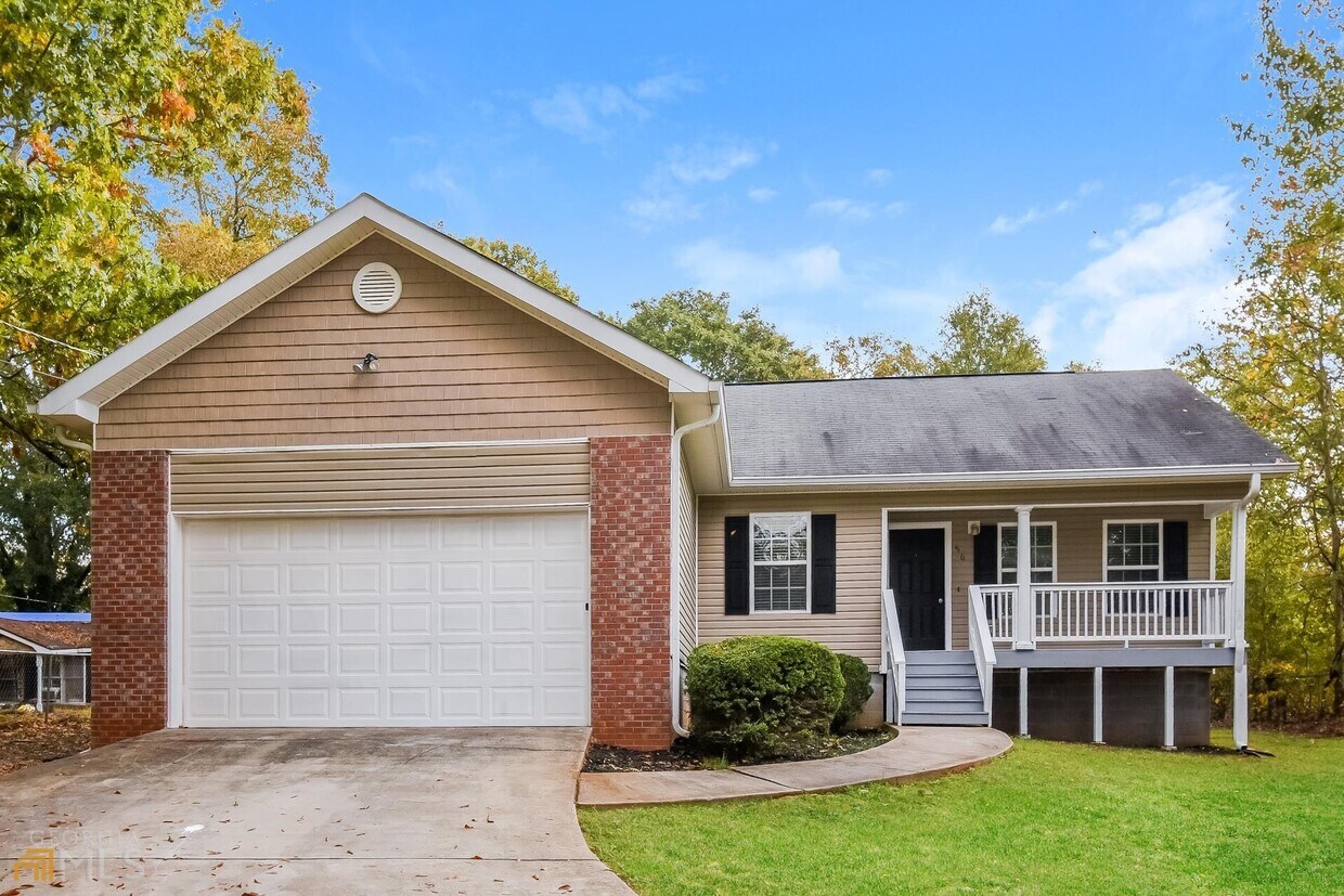 56 Boone Dr, Newnan, GA 30263 House Rental in Newnan, GA