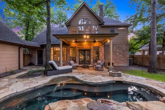 Foto del edificio - 122 E Placid Hill Cir