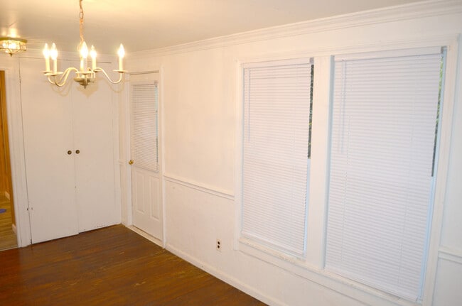 Building Photo - 3690 Enlow Rd