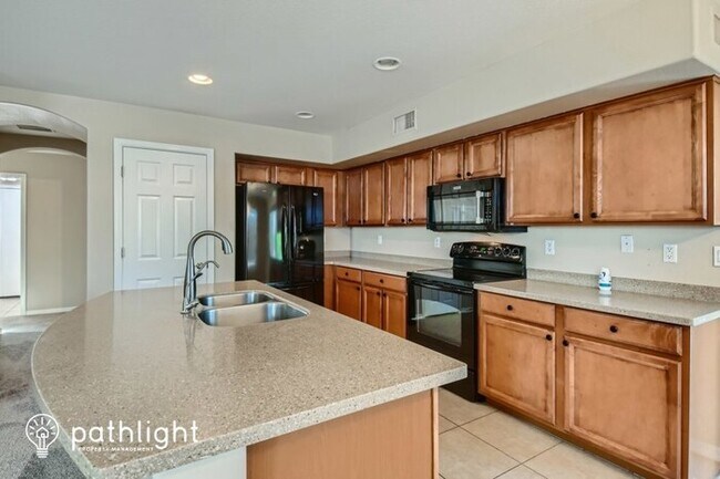 Building Photo - 5252 W Pleasant Lane, Laveen, AZ, 85339