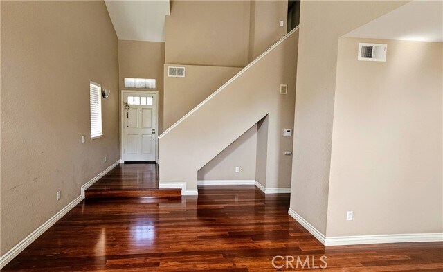 Foto del edificio - 8429 Snow View Pl