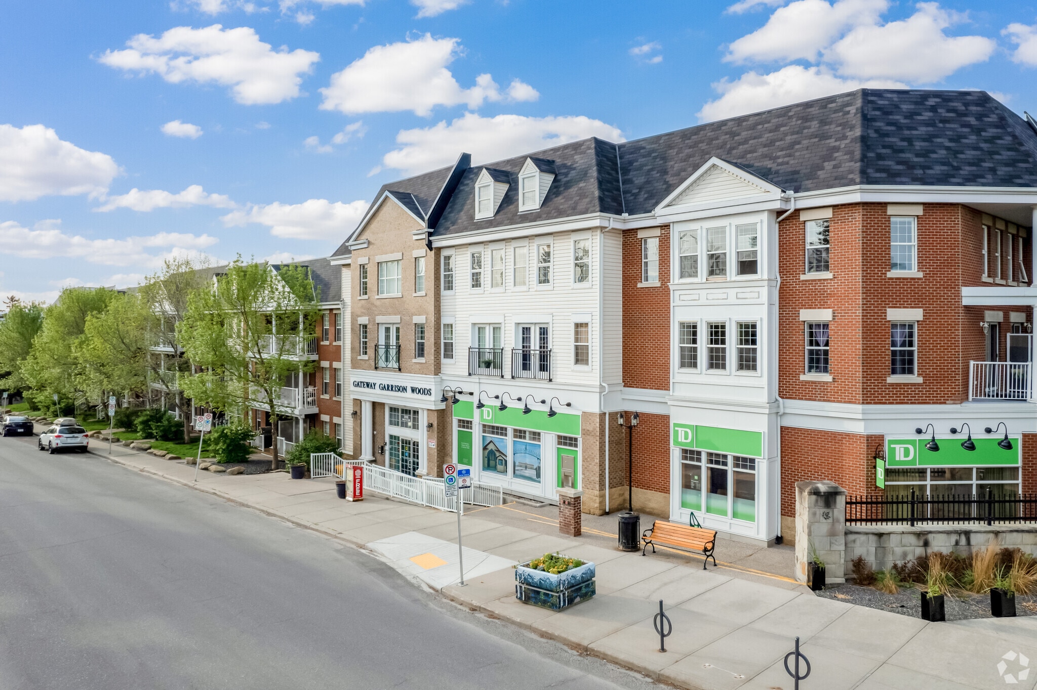 Gateway Harrison Woods